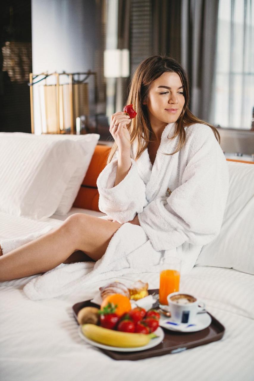 Hotel Egnatia Bërxull 외부 사진